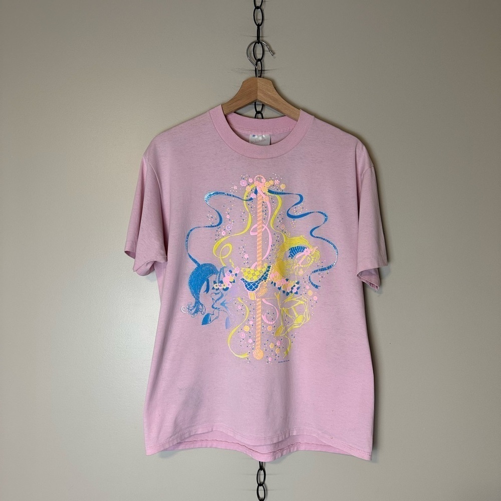 Vintage Carousel Horse T-shirt Medium